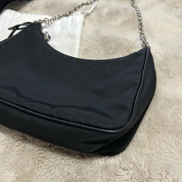 PRADA Re-Edition 2005 Nylon Black Crossbody Bag - Picture 8 of 12